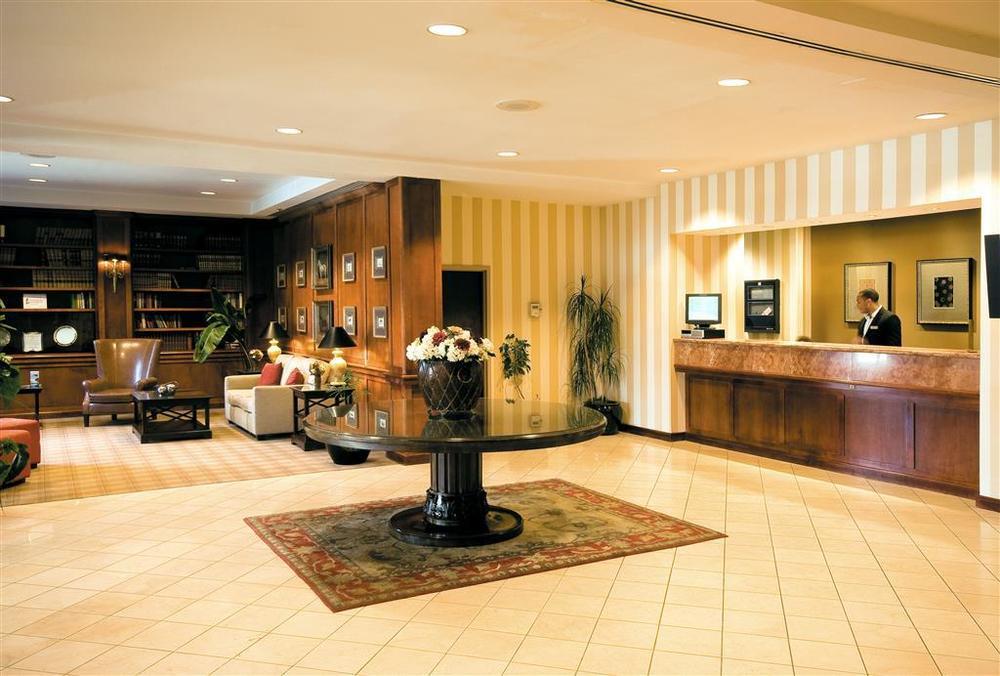 Quality Inn Lexington -Horse Park Beltér fotó