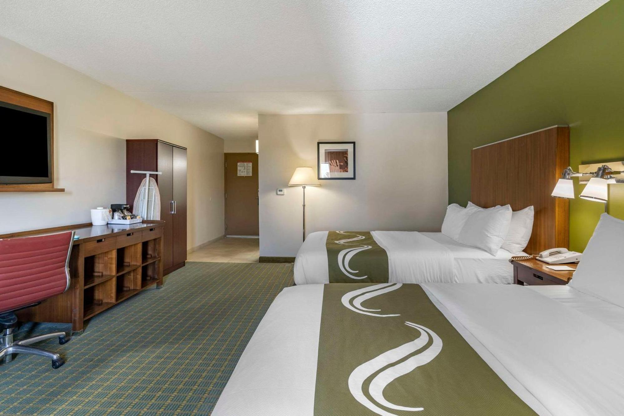 Quality Inn Lexington -Horse Park Kültér fotó